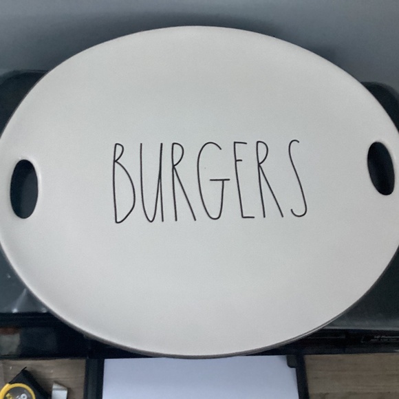 Rae Dunn burgers platter - Picture 1 of 1